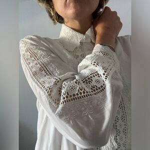 Cotton beautiful shirt-dress with lace,Serbin by Marianne,size 6